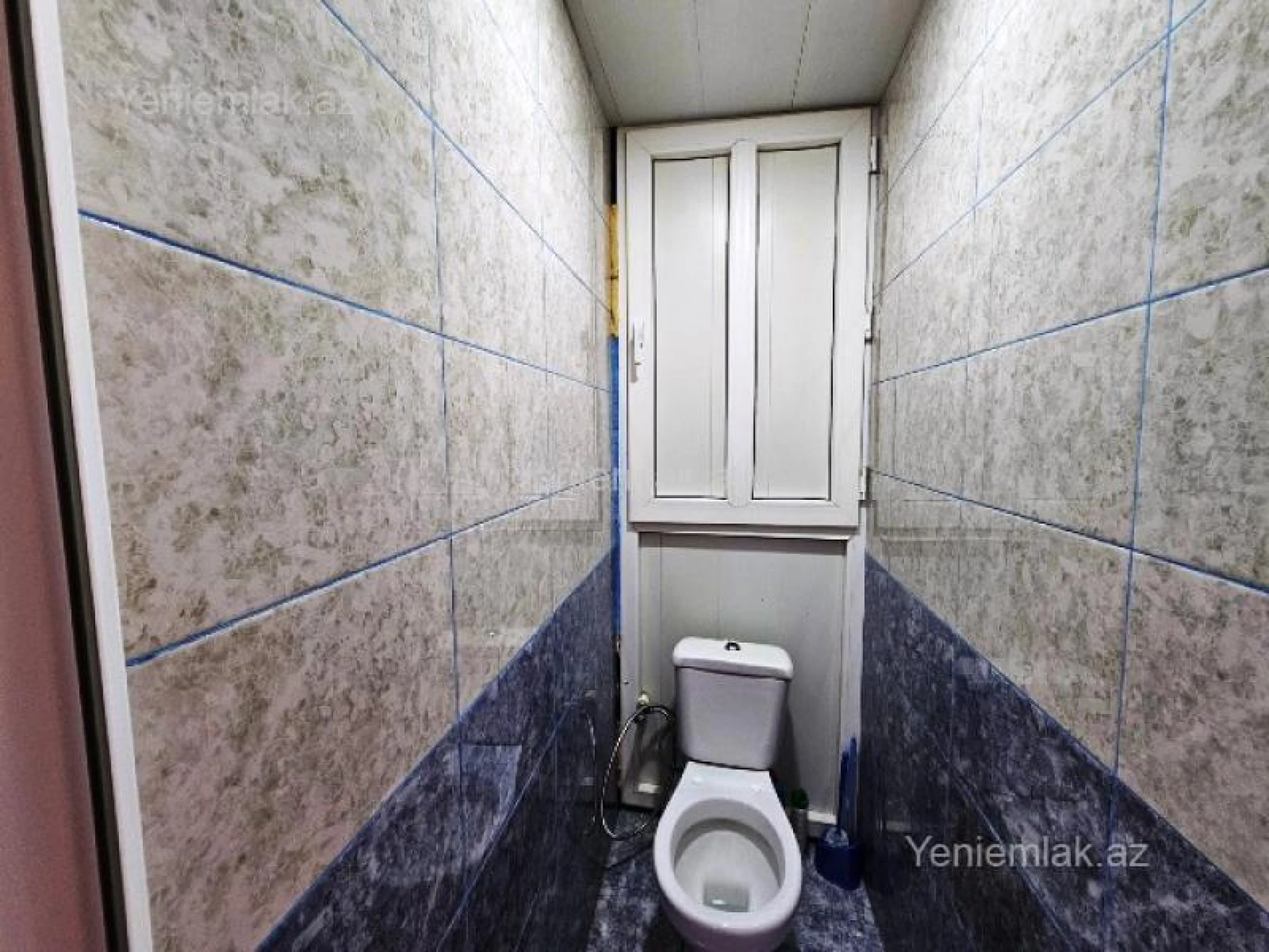 Satılır 4 otaqlı köhnə tikili 110 m²