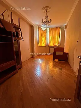 Satılır 4 otaqlı yeni tikili 160 m²