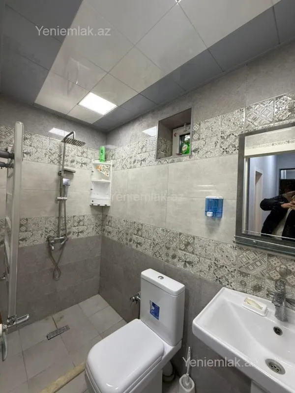 Satılır 5 otaqlı həyət evi 140 m²