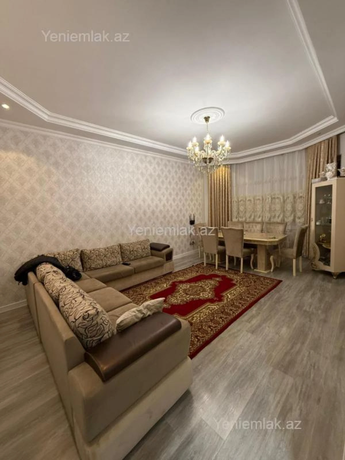 Satılır 5 otaqlı həyət evi 140 m²