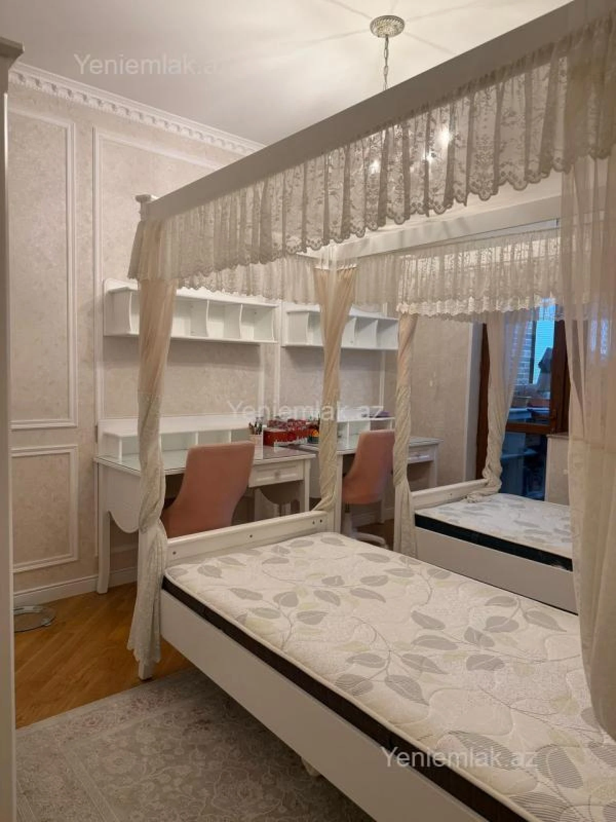 Satılır 3 otaqlı yeni tikili 125 m²