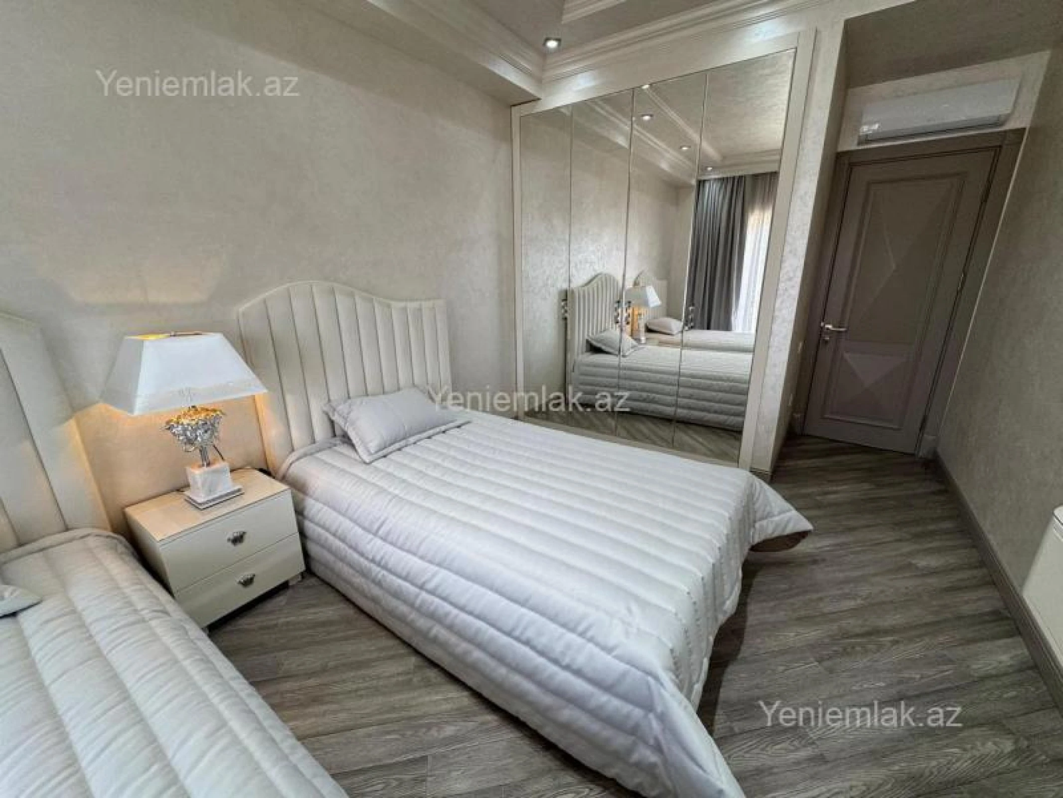 Satılır 3 otaqlı yeni tikili 145 m²