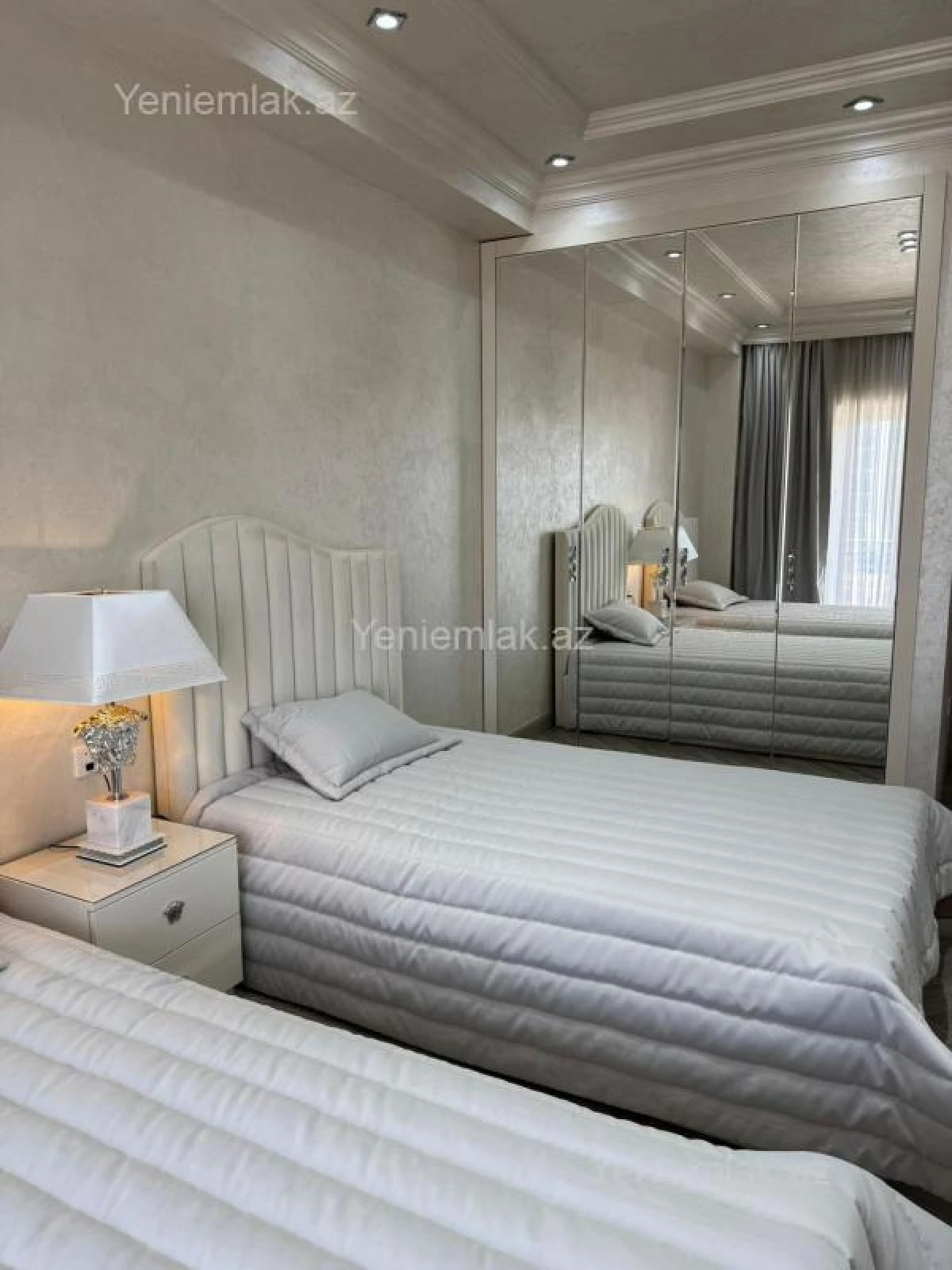 Satılır 3 otaqlı yeni tikili 145 m²