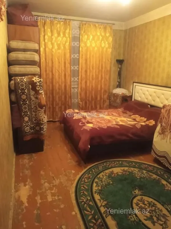 Satılır 3 otaqlı köhnə tikili 72 m²