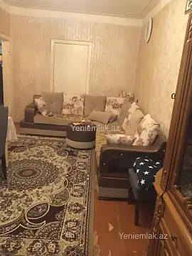 Satılır 3 otaqlı köhnə tikili 72 m²