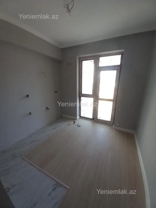 Satılır 3 otaqlı yeni tikili 59 m²