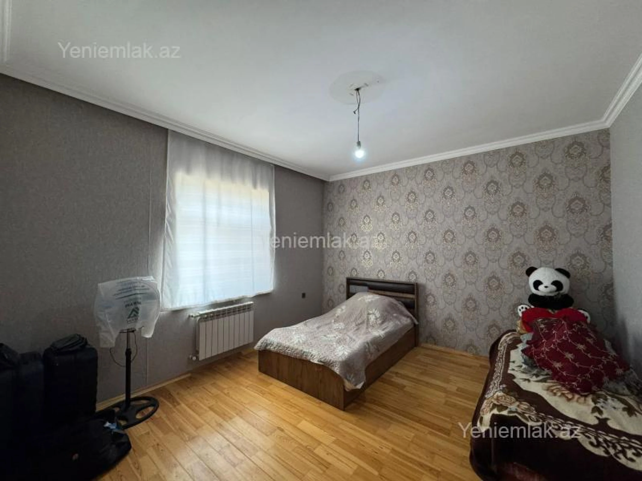 Satılır 6 otaqlı həyət evi 220 m²