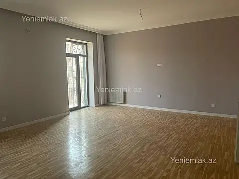 Satılır 4 otaqlı köhnə tikili 168 m² — Bakı, Nərimanov 4 otaq 168.00 m²