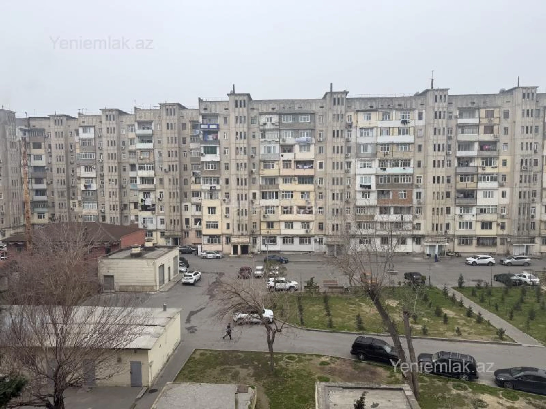 Satılır 2 otaqlı köhnə tikili 65 m²