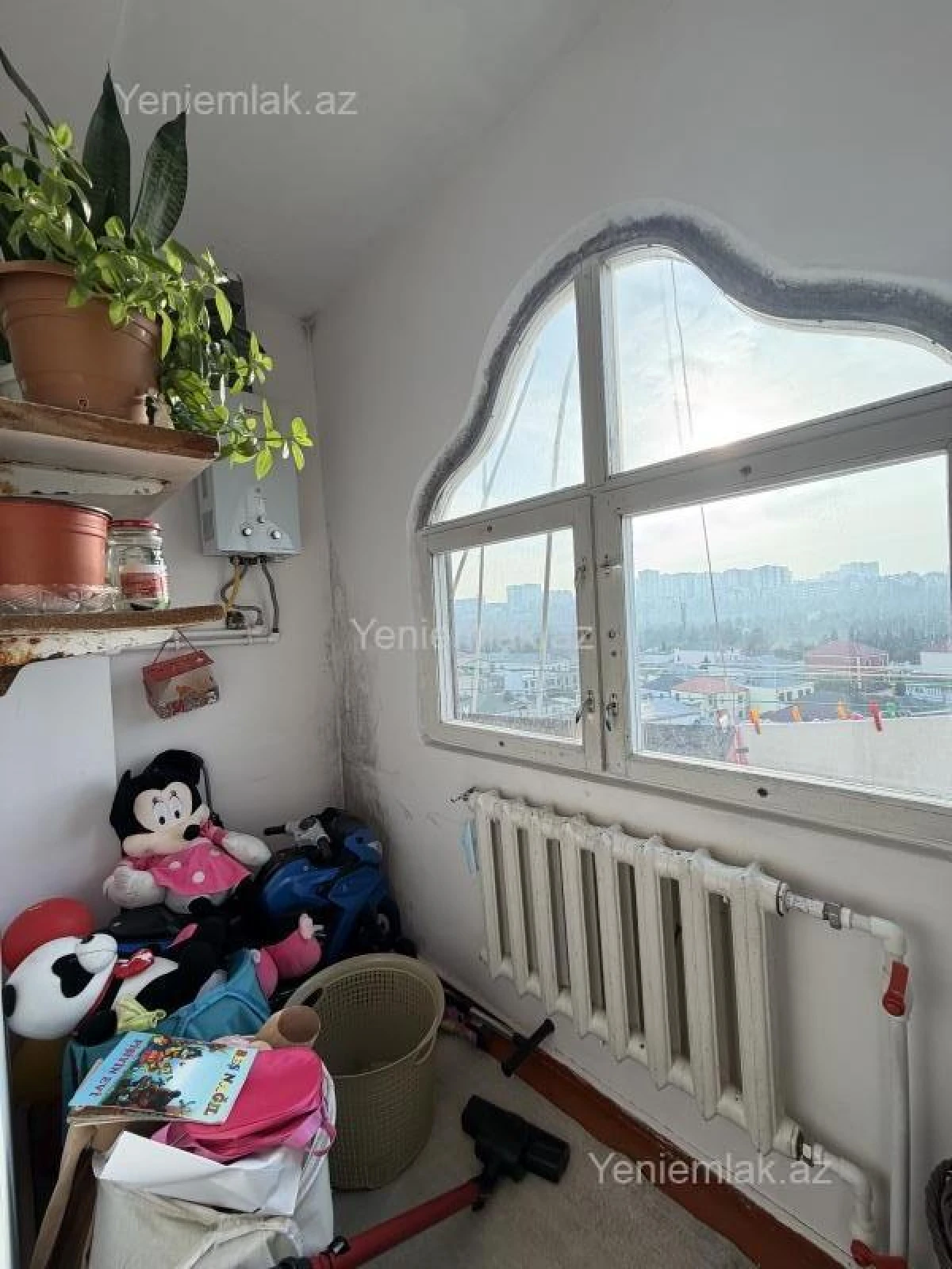 Satılır 2 otaqlı köhnə tikili 65 m²