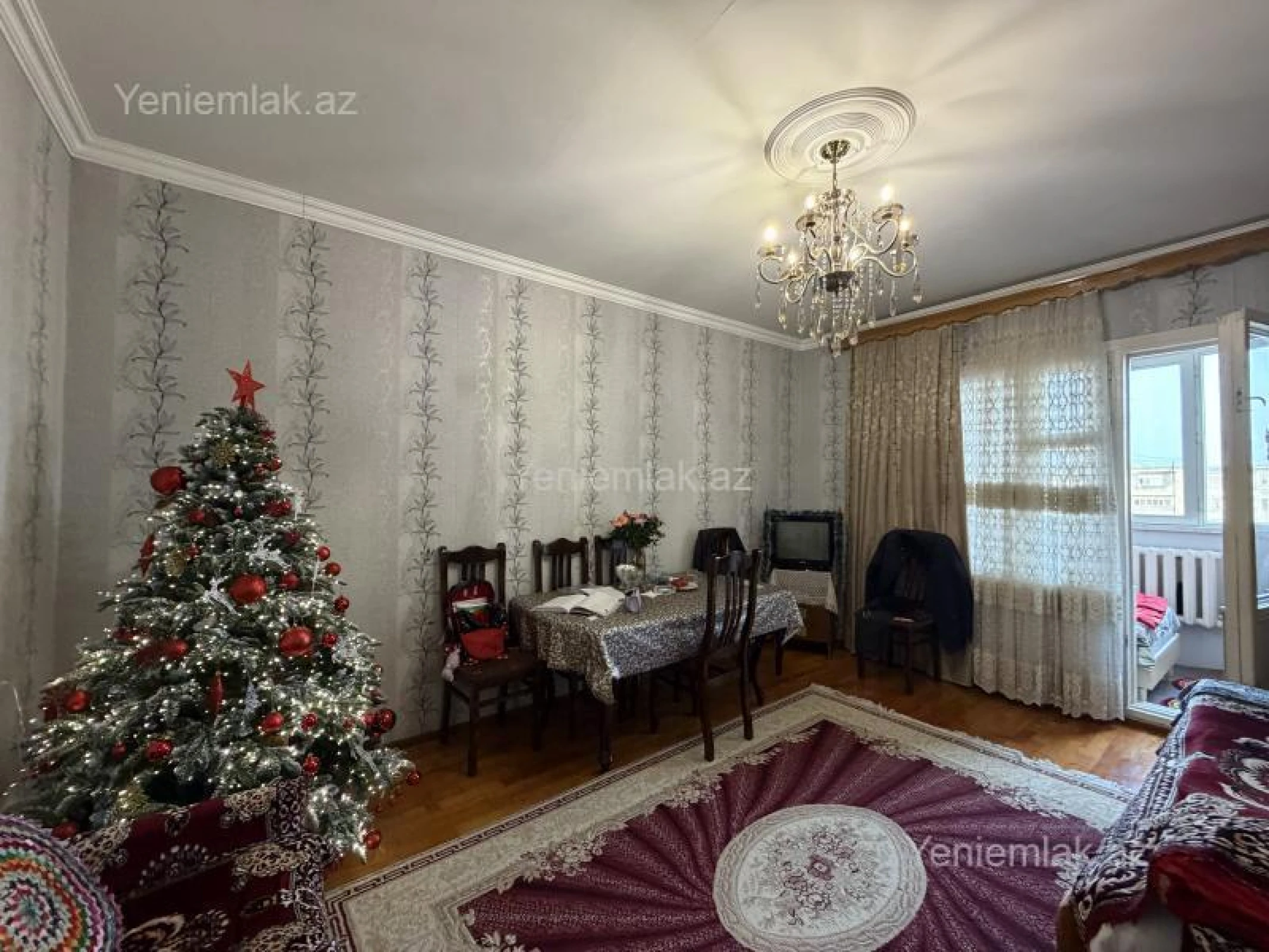 Satılır 2 otaqlı köhnə tikili 65 m²