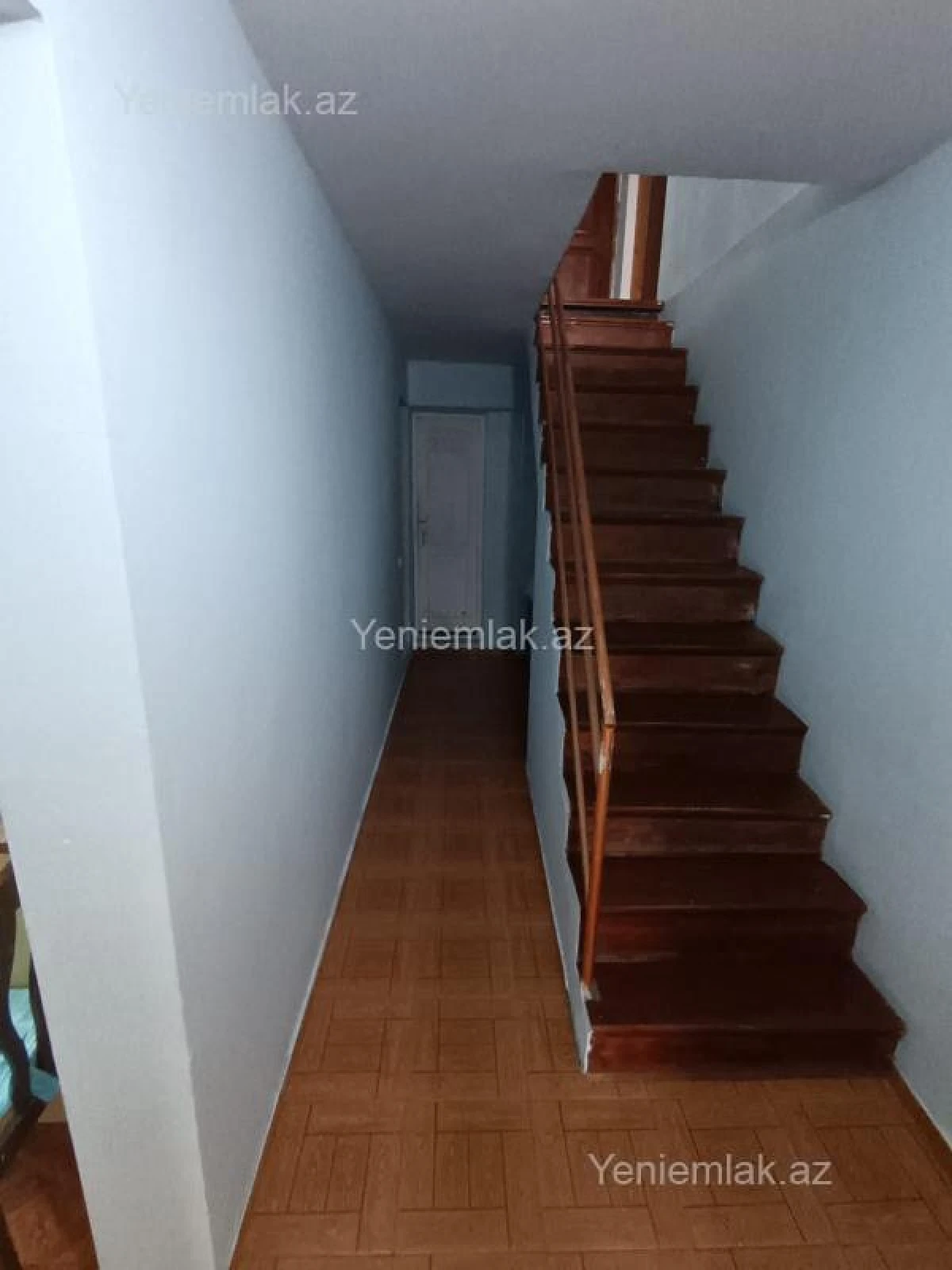 Satılır 6 otaqlı həyət evi 250 m²