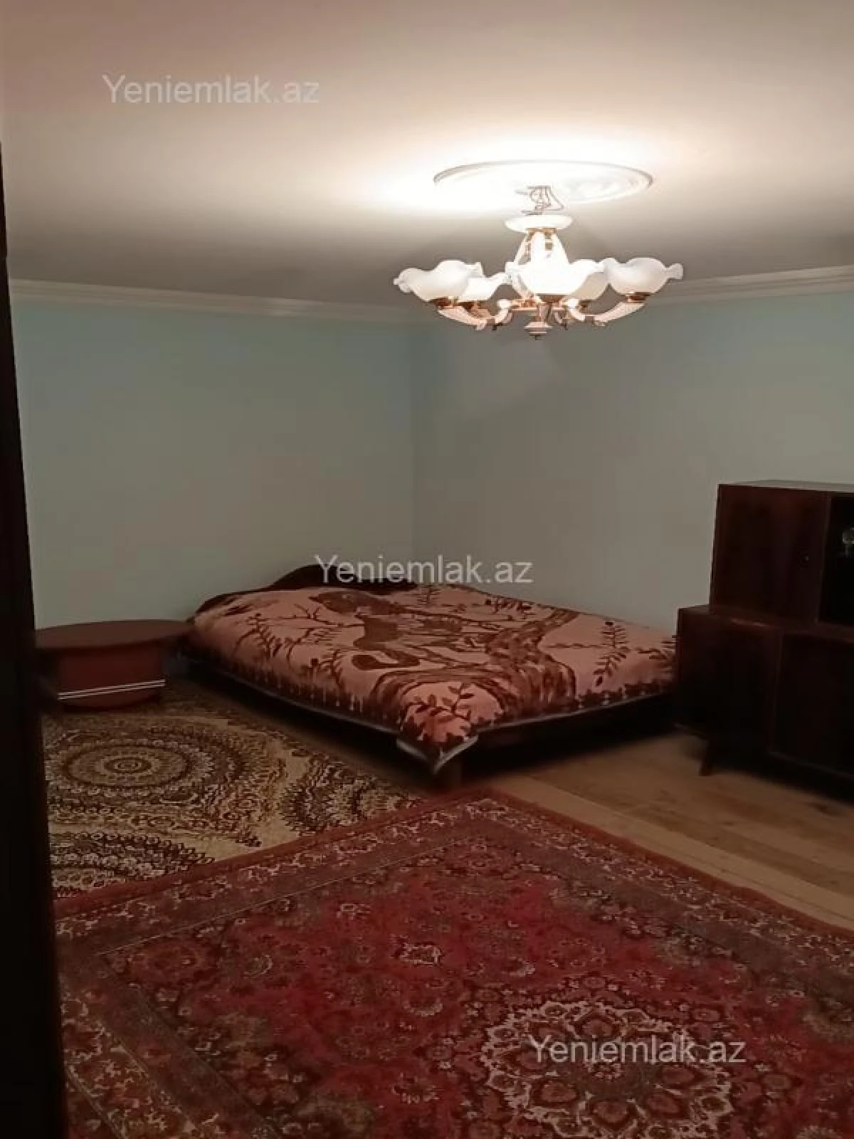 Satılır 6 otaqlı həyət evi 250 m²