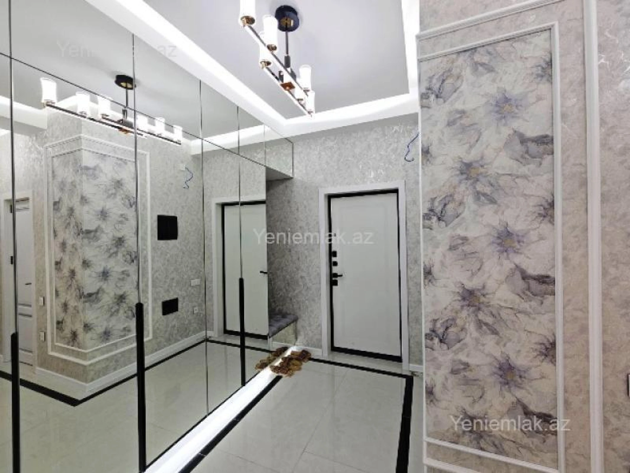 Satılır 3 otaqlı yeni tikili 87 m²