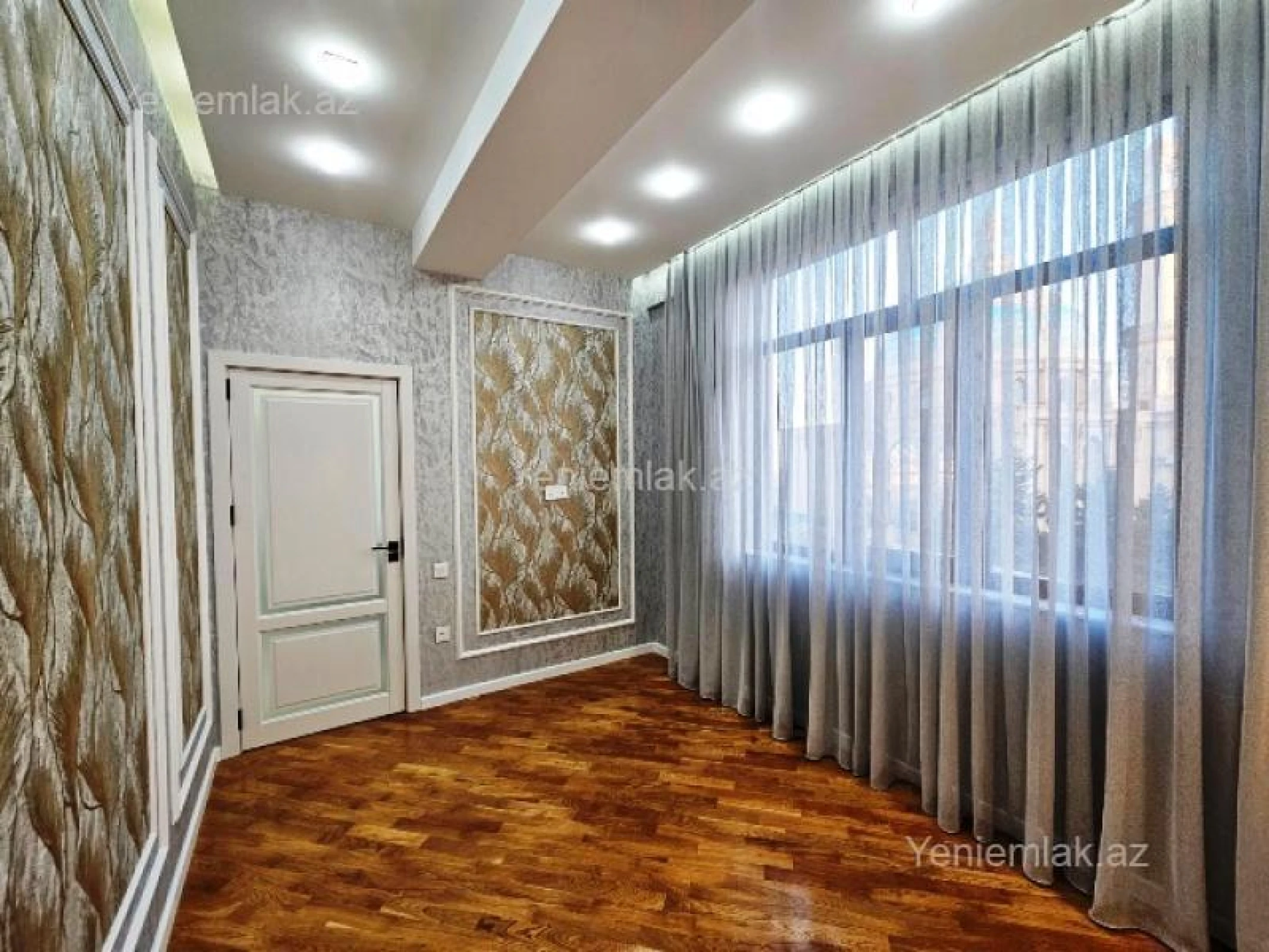 Satılır 3 otaqlı yeni tikili 87 m²