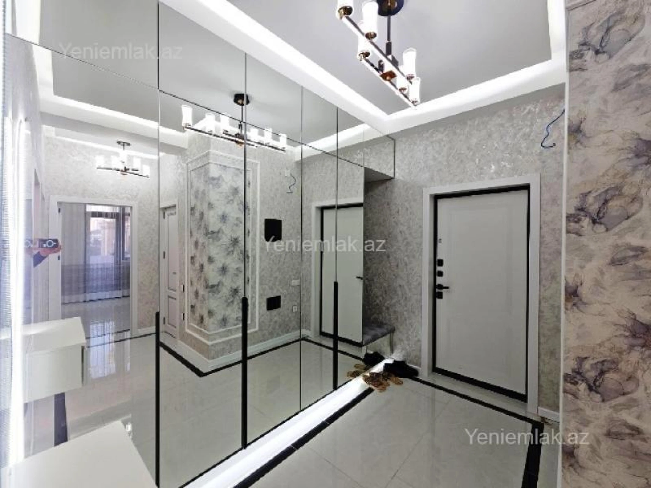 Satılır 3 otaqlı yeni tikili 87 m²