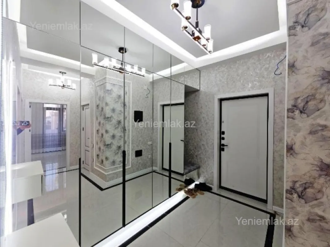 Satılır 3 otaqlı yeni tikili 87 m²