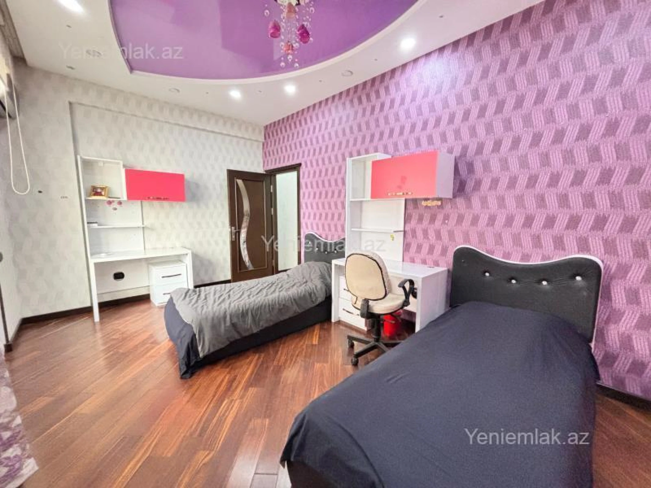 Satılır 4 otaqlı yeni tikili 140 m²