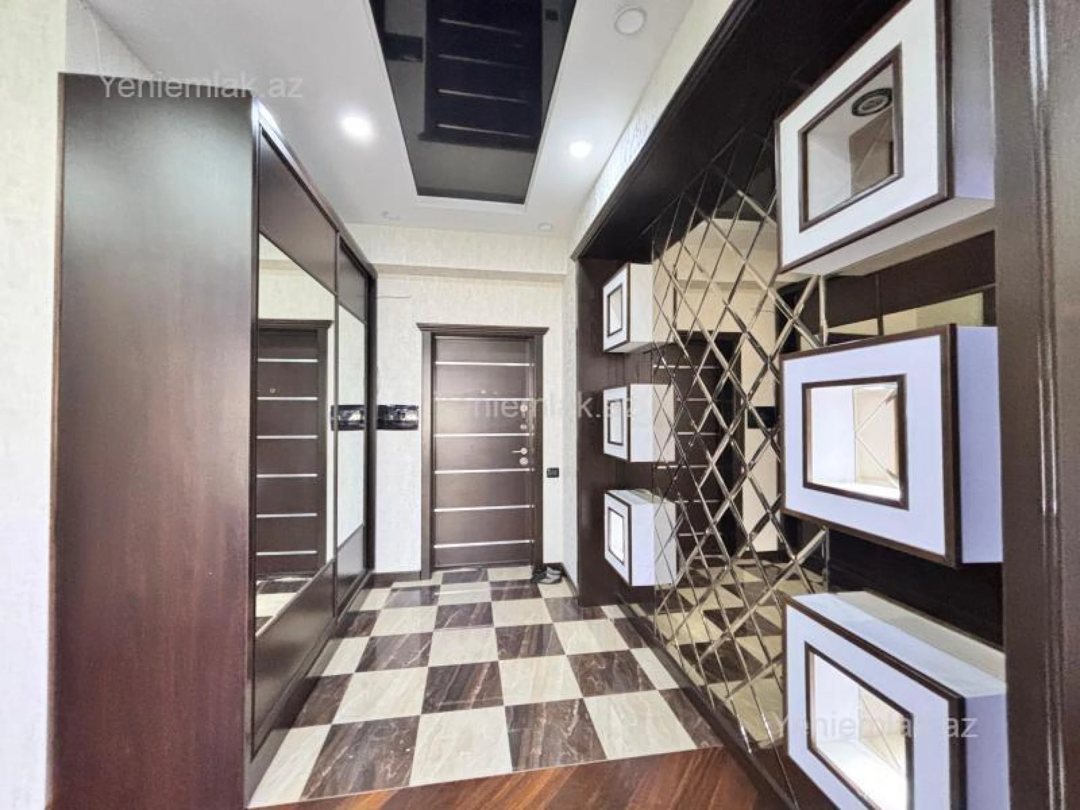 Satılır 4 otaqlı yeni tikili 140 m²