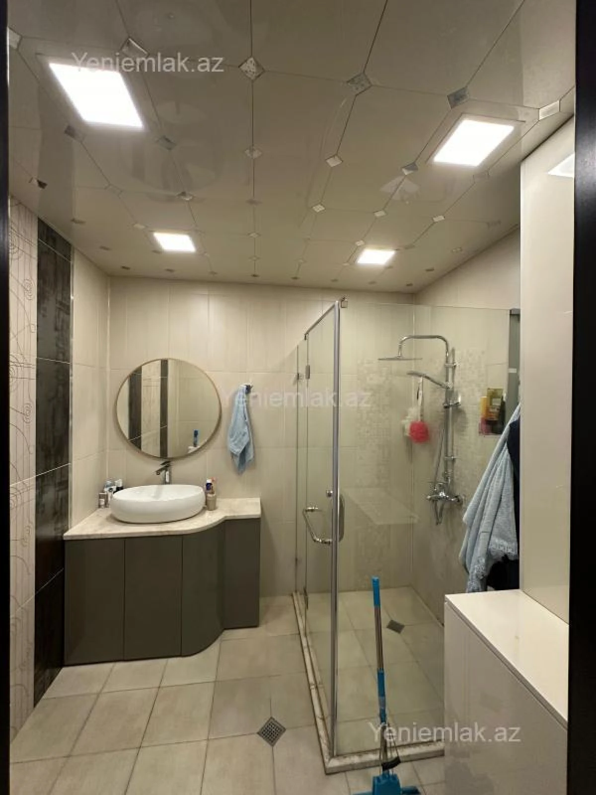 Satılır 3 otaqlı yeni tikili 110 m²