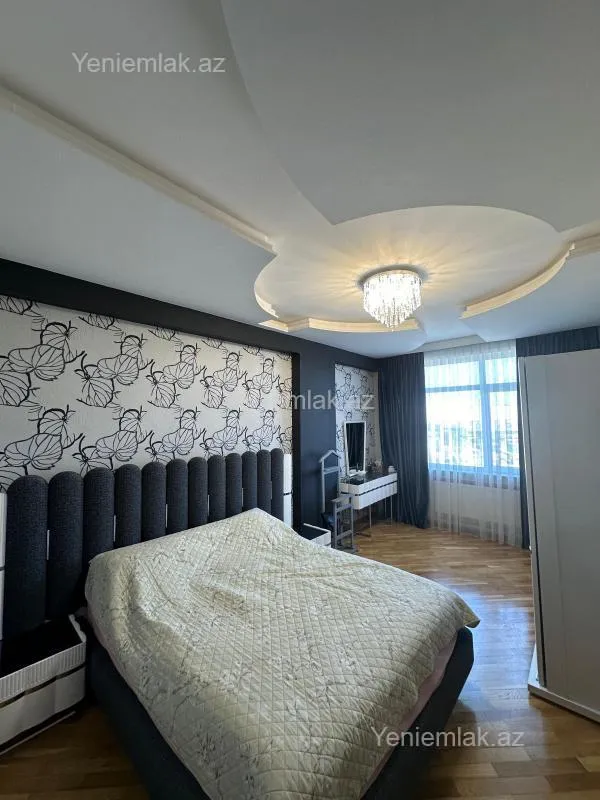 Satılır 3 otaqlı yeni tikili 110 m²