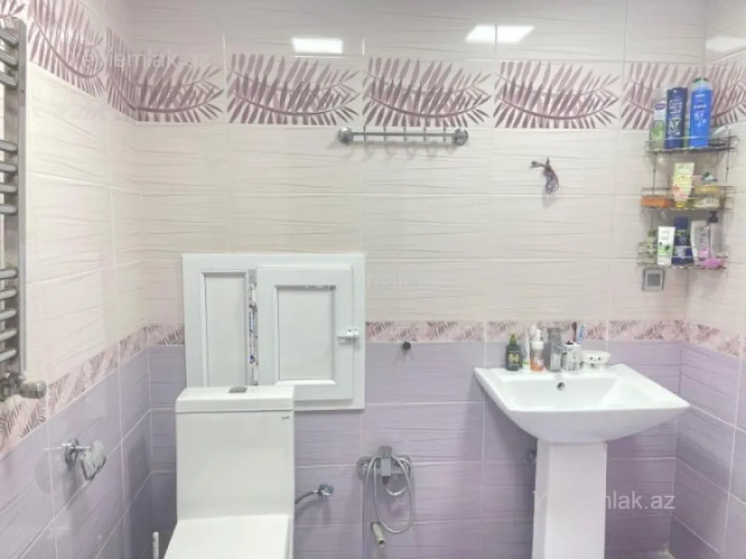 Satılır 2 otaqlı yeni tikili 90 m²