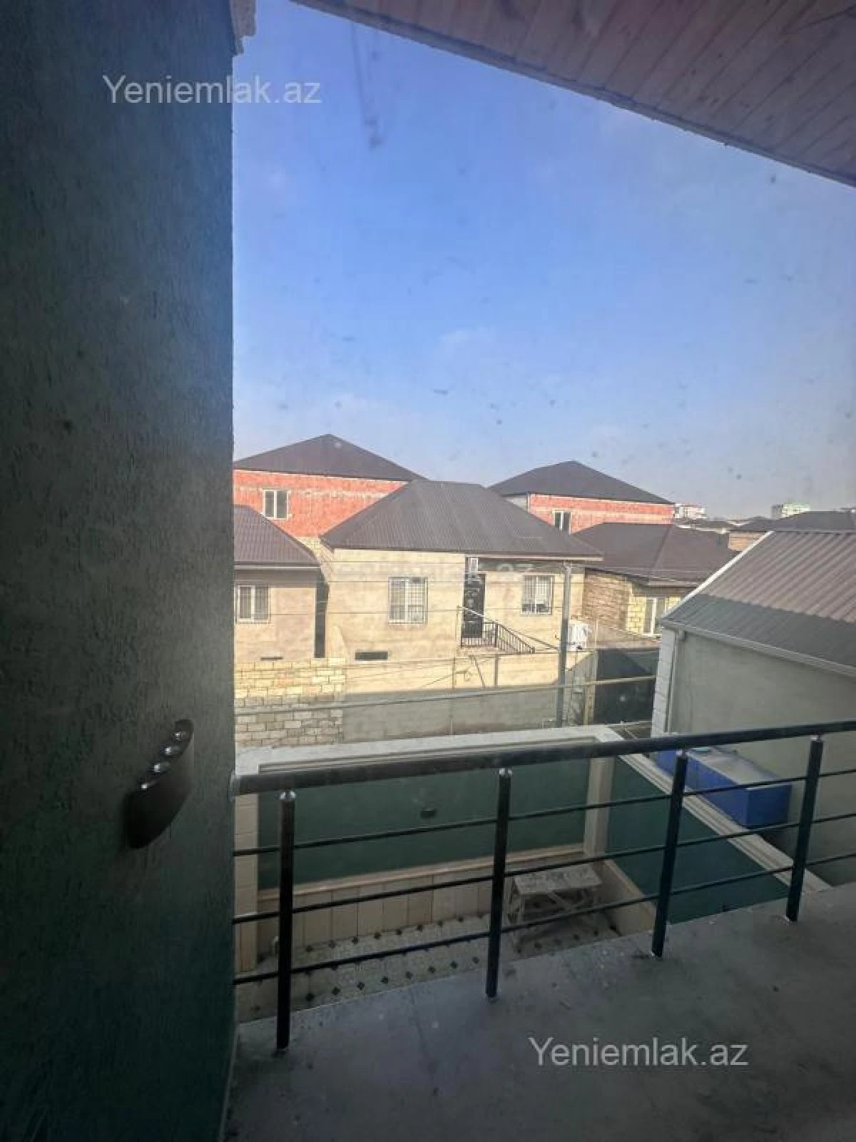 Satılır 4 otaqlı həyət evi 130 m²