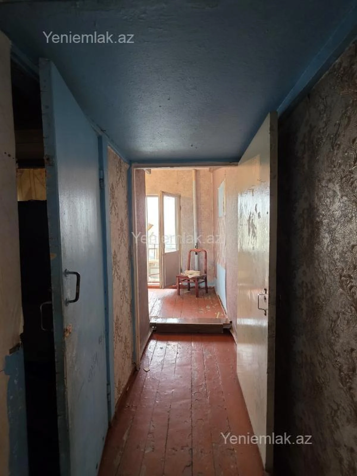 Satılır 1 otaqlı köhnə tikili 45 m²