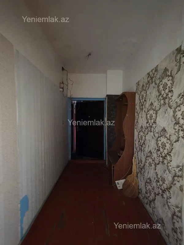 Satılır 1 otaqlı köhnə tikili 45 m²