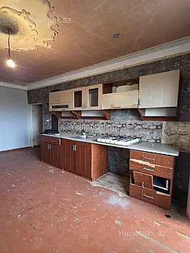 Satılır 1 otaqlı köhnə tikili 45 m²