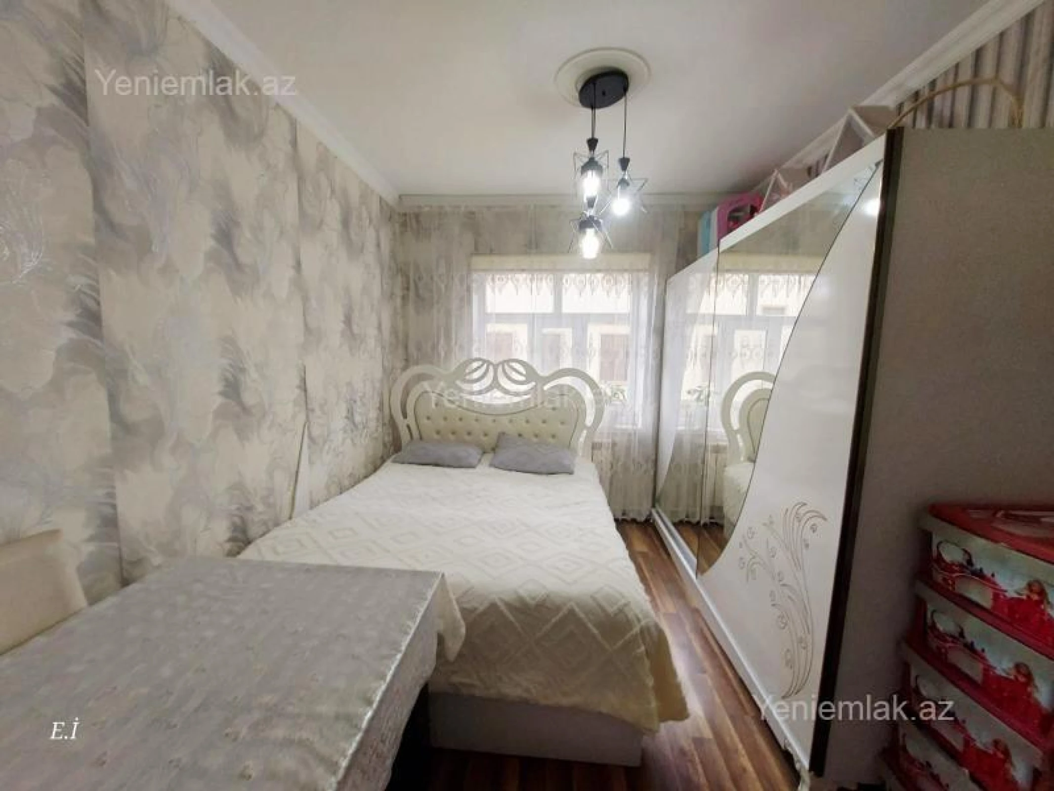 Satılır 3 otaqlı köhnə tikili 69 m²