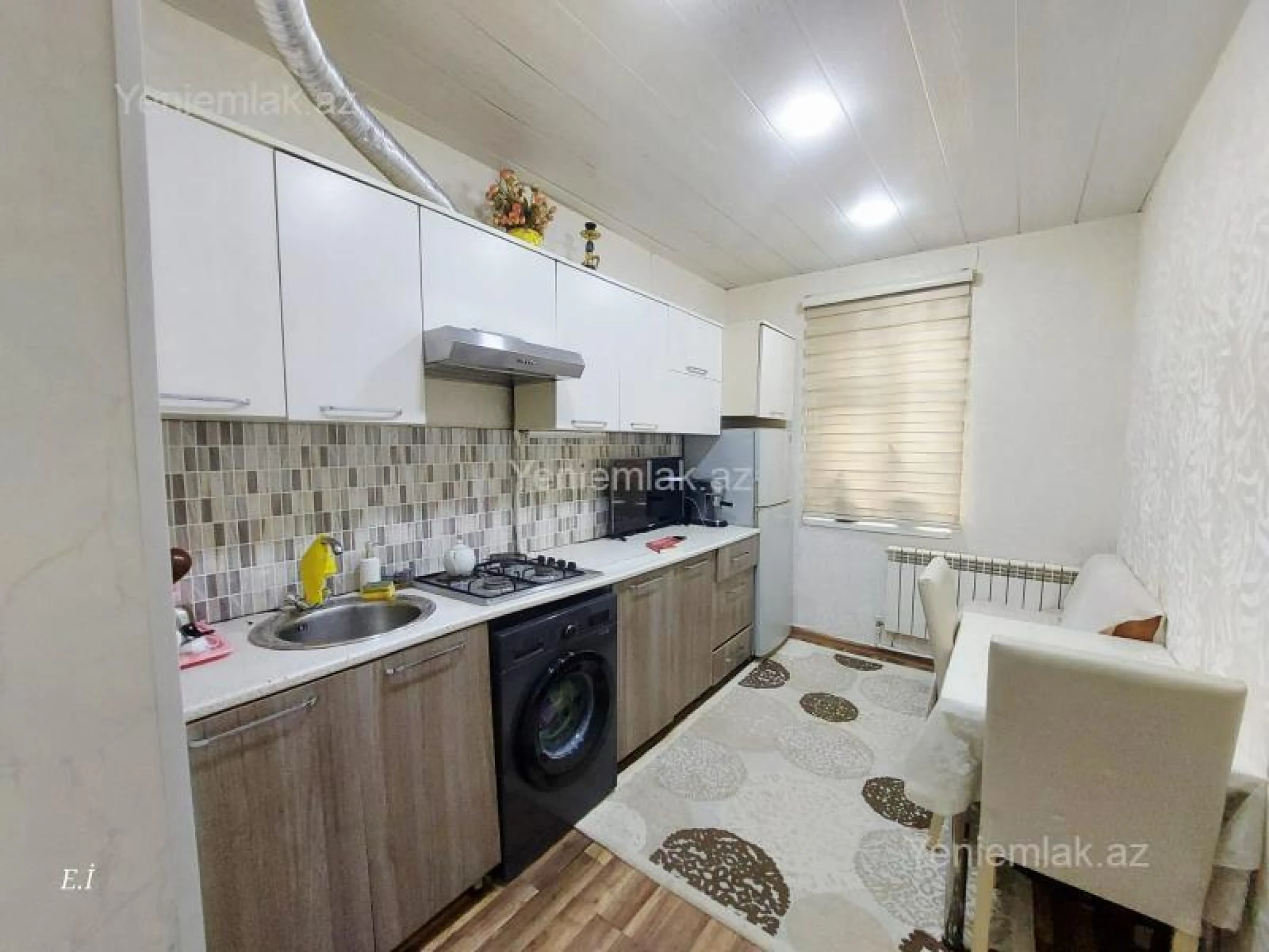 Satılır 3 otaqlı köhnə tikili 69 m²