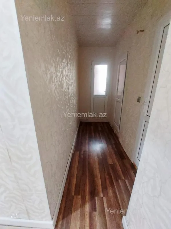 Satılır 3 otaqlı köhnə tikili 69 m²