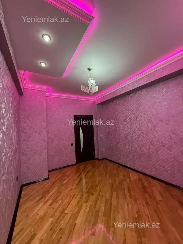 Satılır 2 otaqlı yeni tikili 75 m²