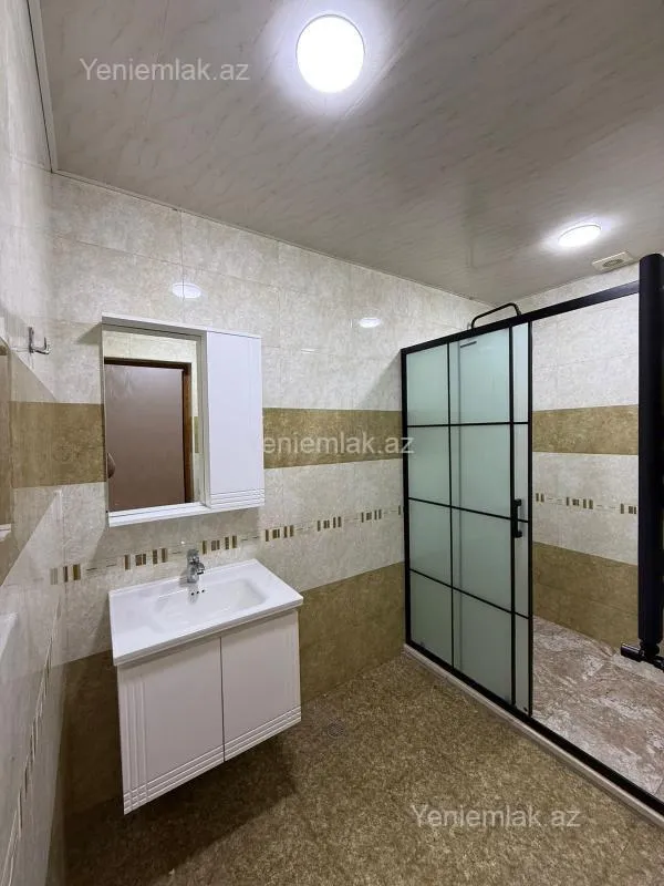 Satılır 2 otaqlı yeni tikili 75 m²