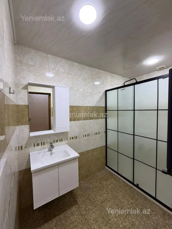 Satılır 2 otaqlı yeni tikili 75 m²