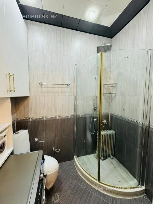 Satılır 3 otaqlı yeni tikili 145 m²