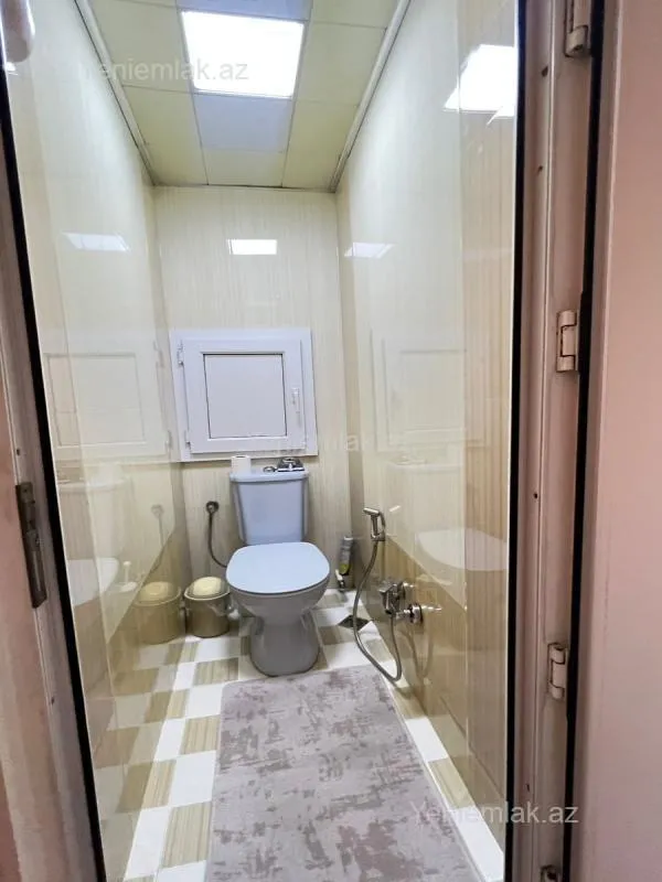 Satılır 9 otaqlı köhnə tikili 85 m²