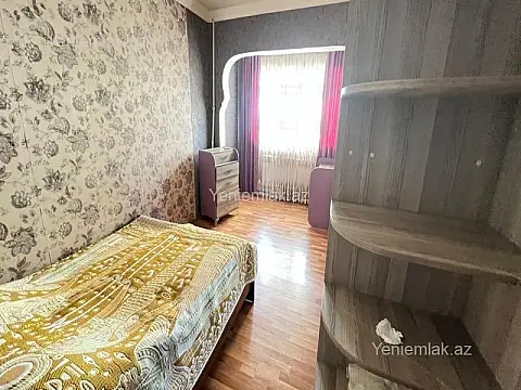 Satılır 9 otaqlı köhnə tikili 85 m²