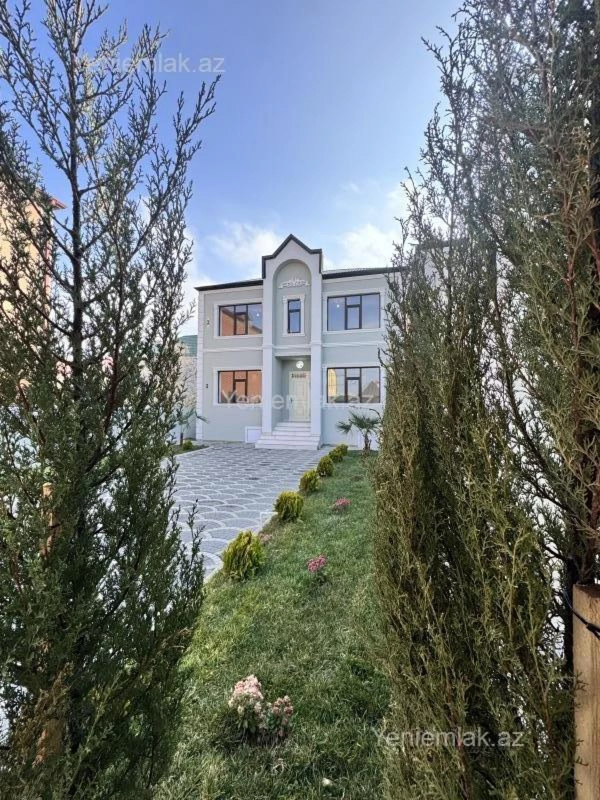 Satılır 4 otaqlı həyət evi 120 m²