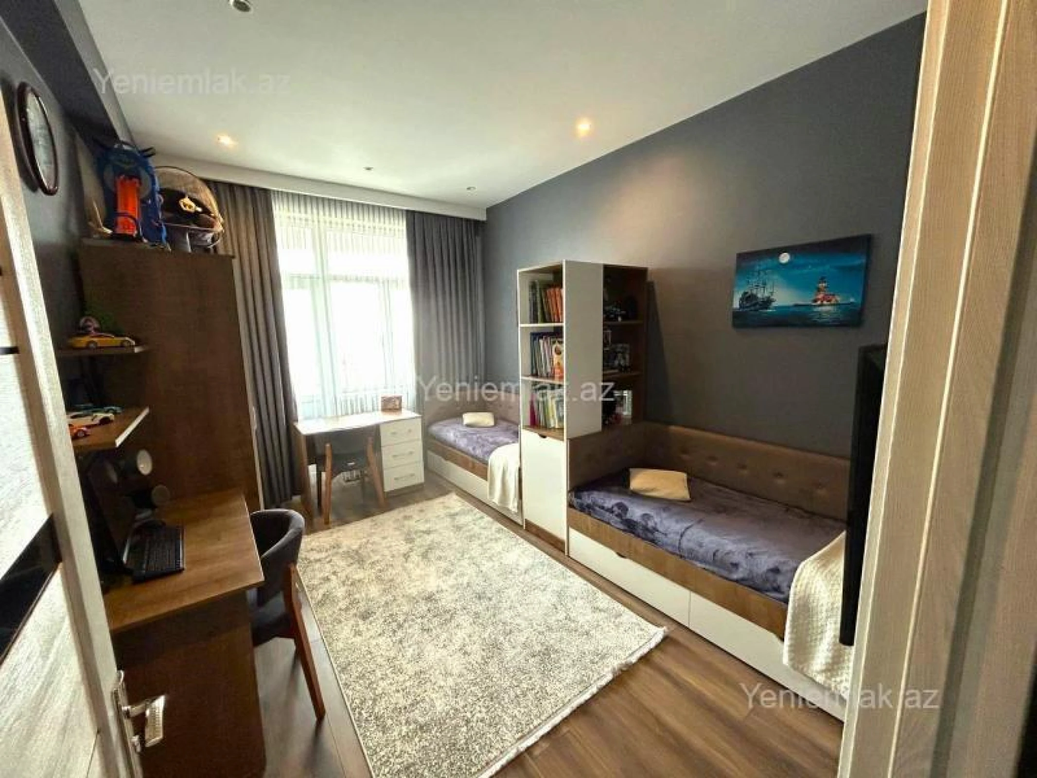 Satılır 3 otaqlı yeni tikili 140 m²