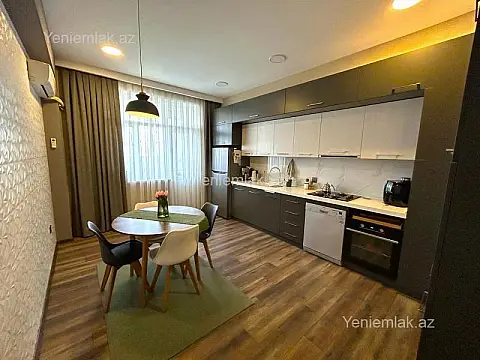 Satılır 3 otaqlı yeni tikili 140 m²