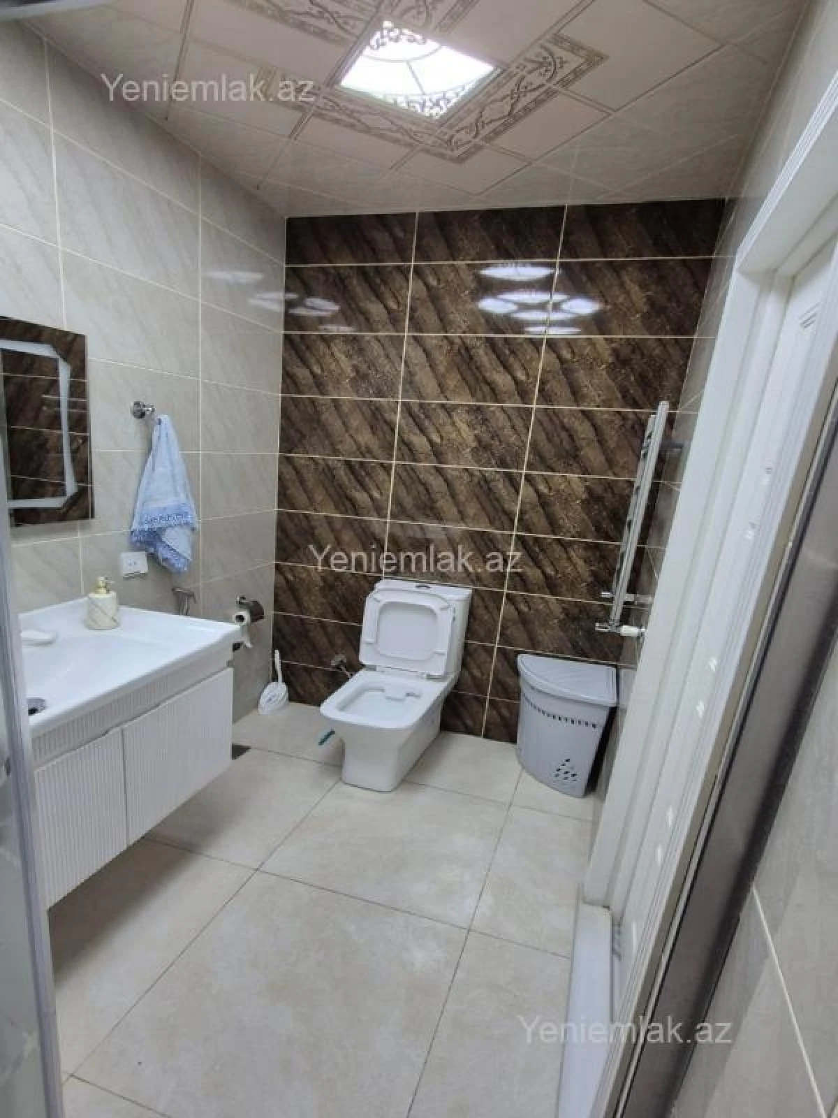 Satılır 3 otaqlı yeni tikili 85 m²