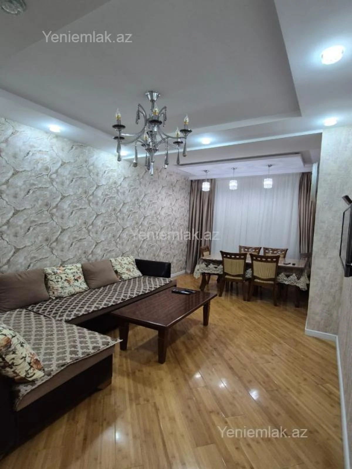 Satılır 3 otaqlı yeni tikili 85 m²