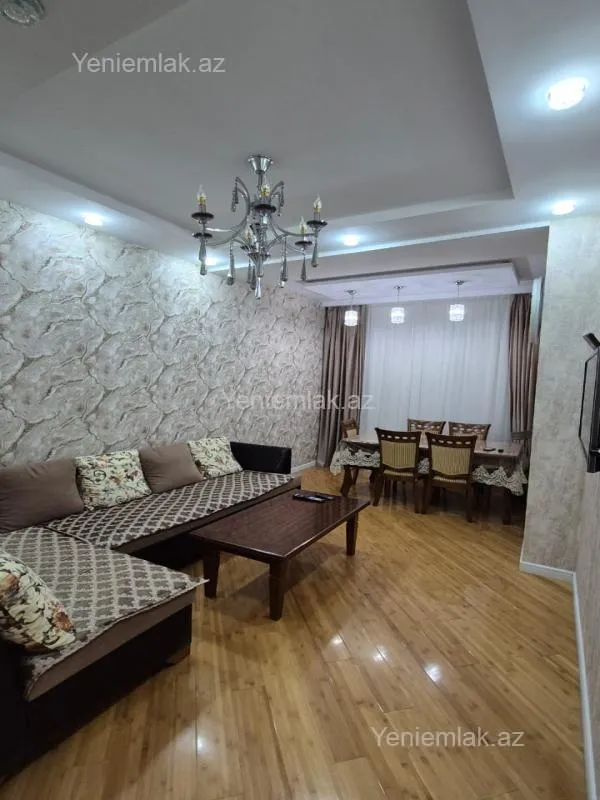 Satılır 3 otaqlı yeni tikili 85 m²