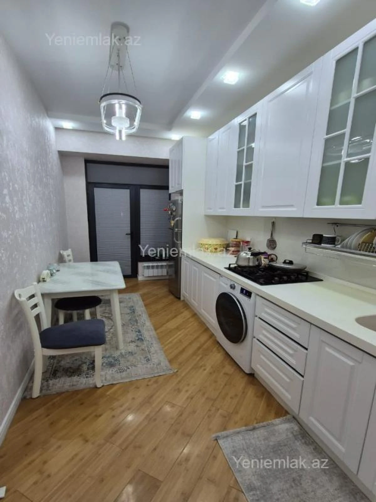 Satılır 3 otaqlı yeni tikili 85 m²