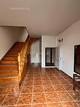 Satılır 10 otaqlı həyət evi 399 m²