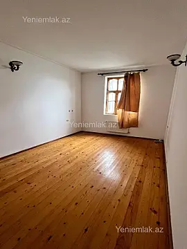Satılır 10 otaqlı həyət evi 399 m²