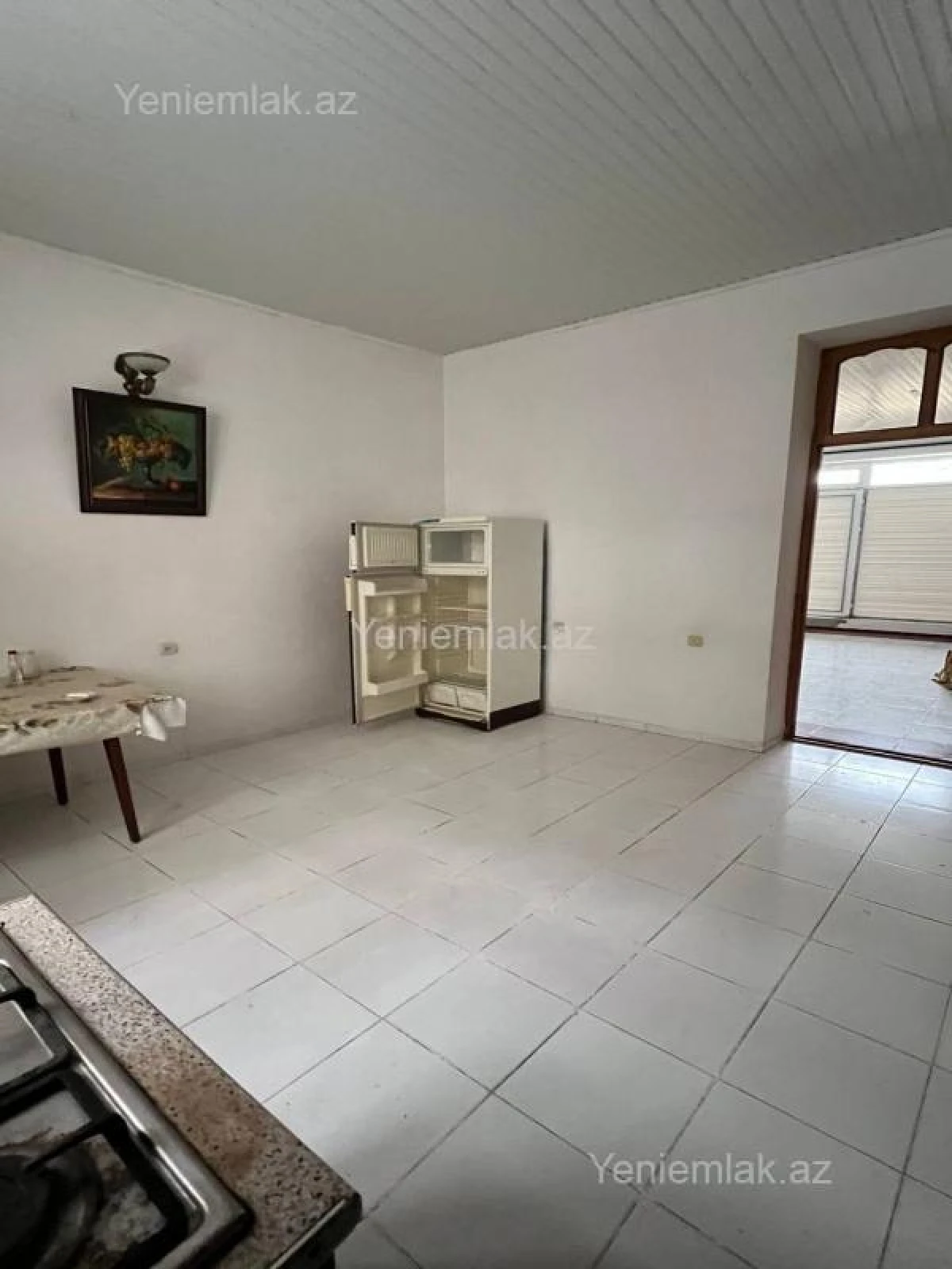 Satılır 10 otaqlı həyət evi 399 m²