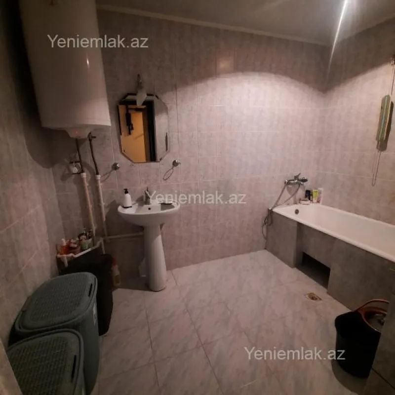 Satılır 2 otaqlı yeni tikili 66 m²